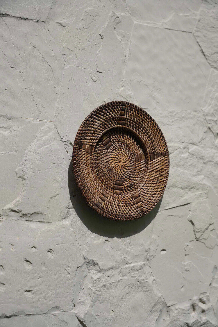 Bazar Bizar The Jasmine Plate - Brown - M