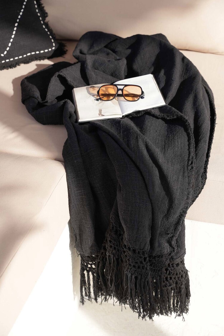 Bazar Bizar The Gypsy Bed Throw - Black