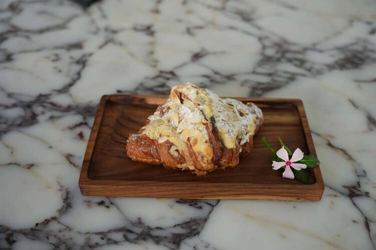 Bazar Bizar Das Gormandize Tablett - Natur - M