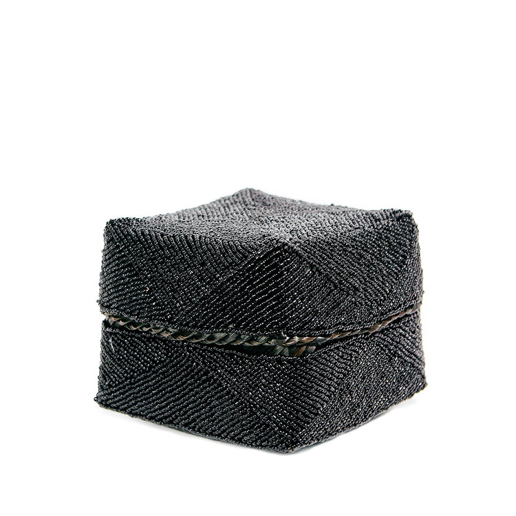 Bazar Bizar La Cesta Con Cuentas - Negro - M