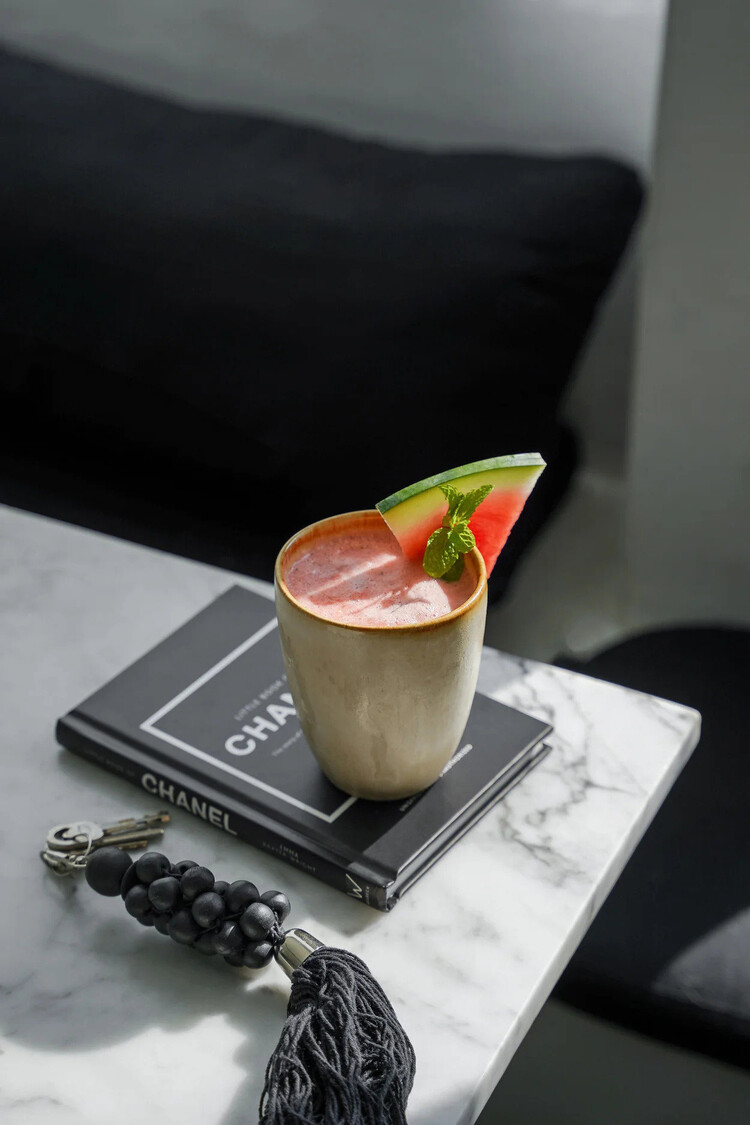 Bazar Bizar Die Cascais-Tasse