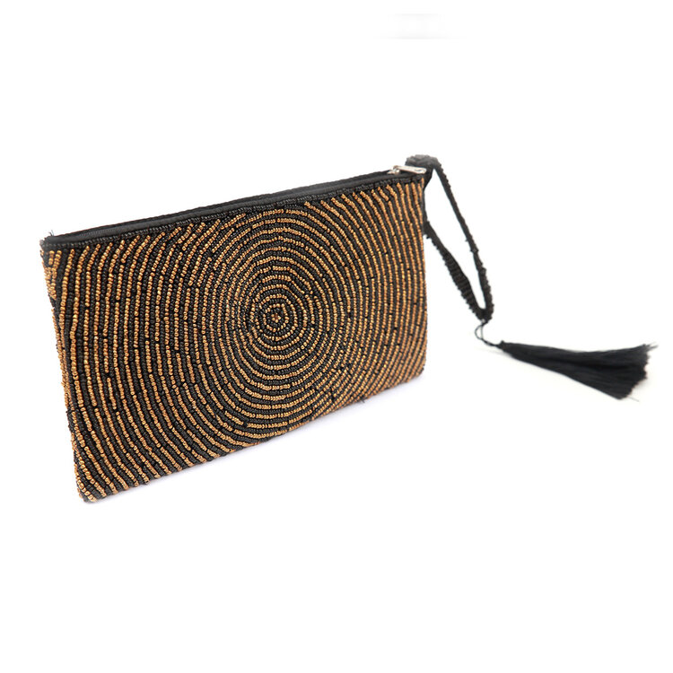 Bazar Bizar Die Goldene Clutch