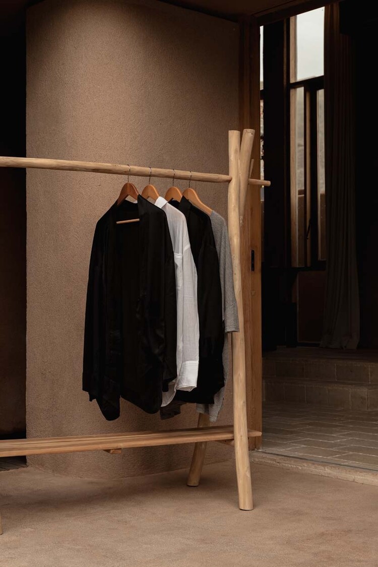 Bazar Bizar Le Porte-Vêtements - Naturel