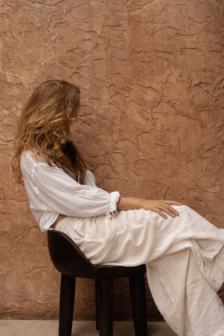 Bazar Bizar La Silla Baja Sit Happens - Nogal Oscuro