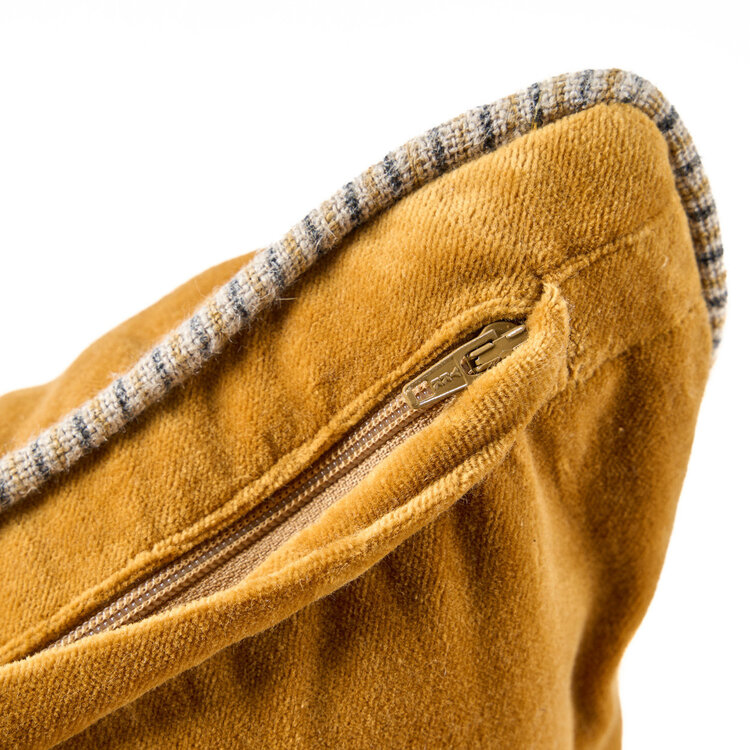 Bazar Bizar La Funda de Cojín Velvet Crush - Mustard - 50x50