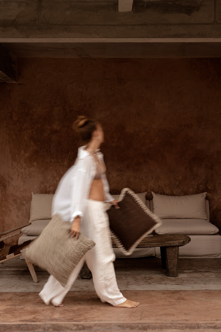 Bazar Bizar De Linen Grain Kussensloop - Naturel Zwart