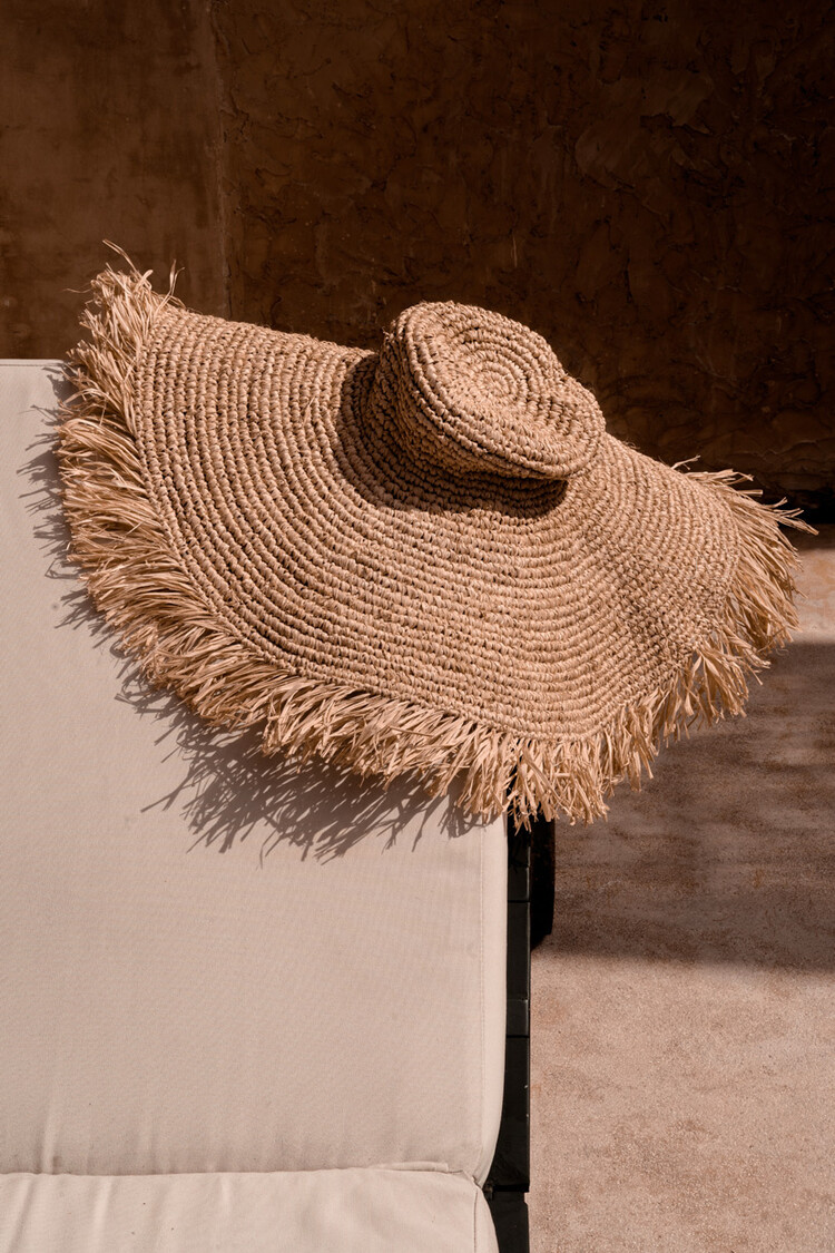 Bazar Bizar Le Chapeau Océan