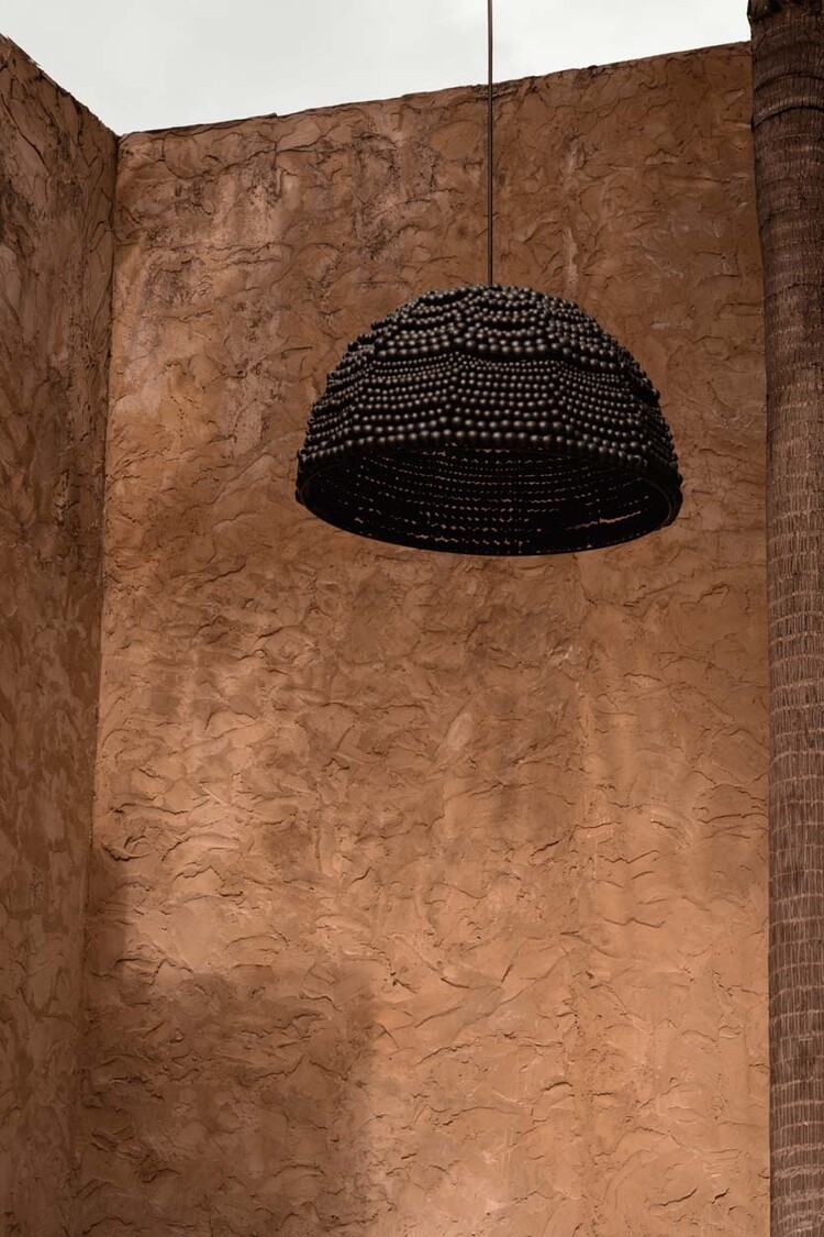 Bazar Bizar Die Wooden Bead Dome Pendelleuchte - Schwarz