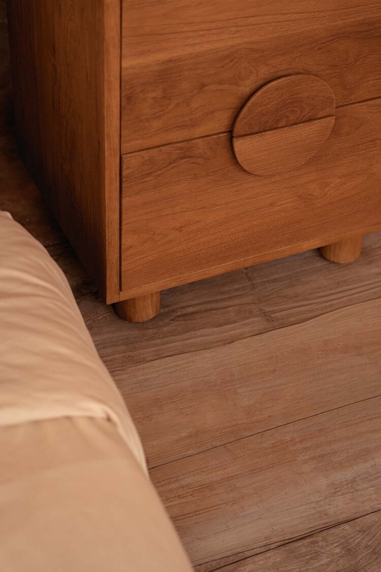 Bazar Bizar The Eclipse Nightstand - Natural