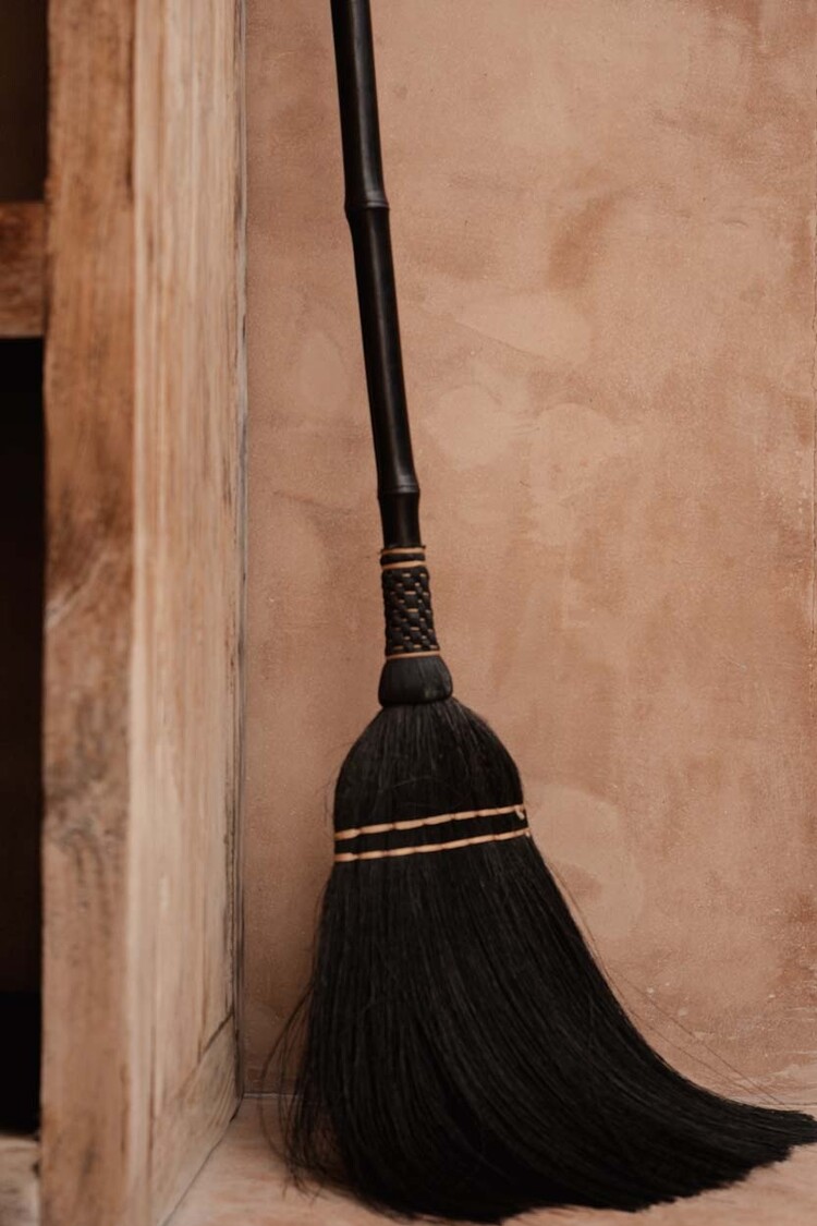 Bazar Bizar The Big Broom - Black