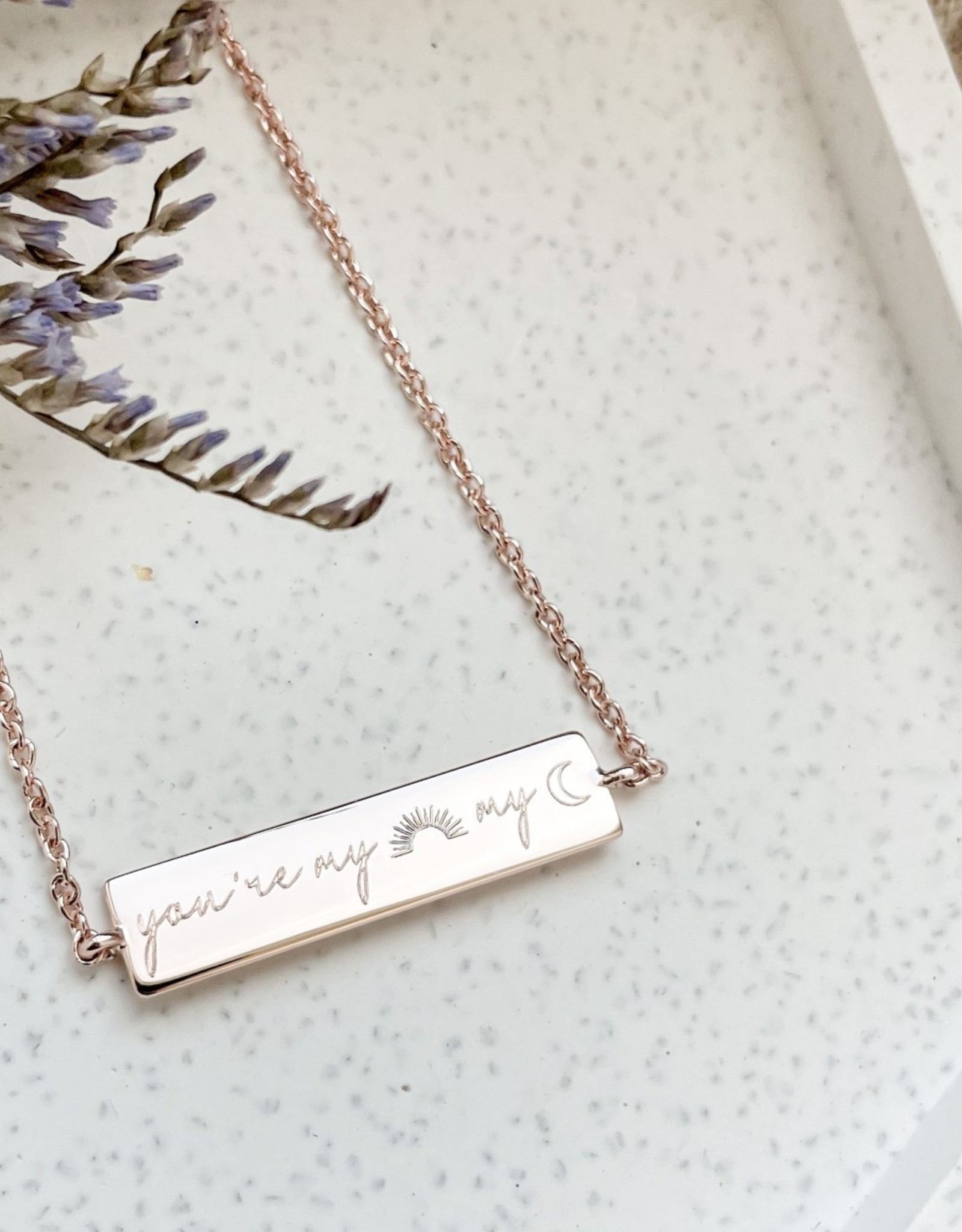 Ketting met bedeltje en gravure - vanaf 80 euro