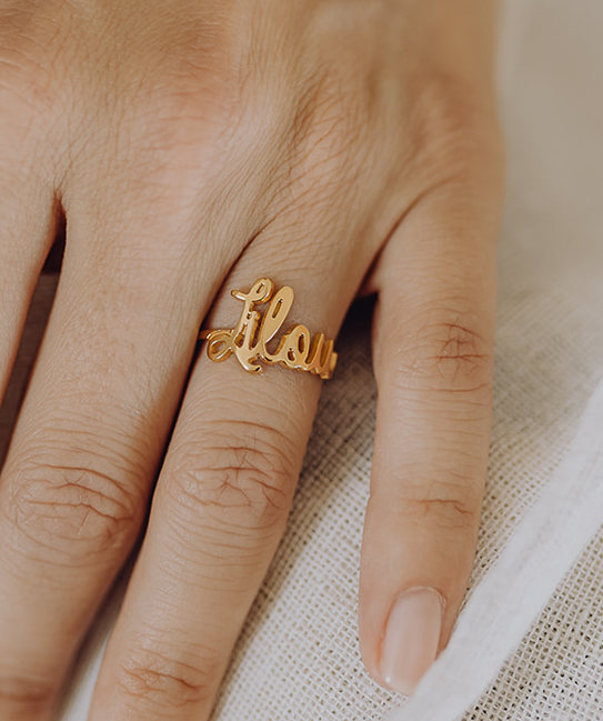 Couple Name Ring - Personalized Ring with Two Names | FARUZO