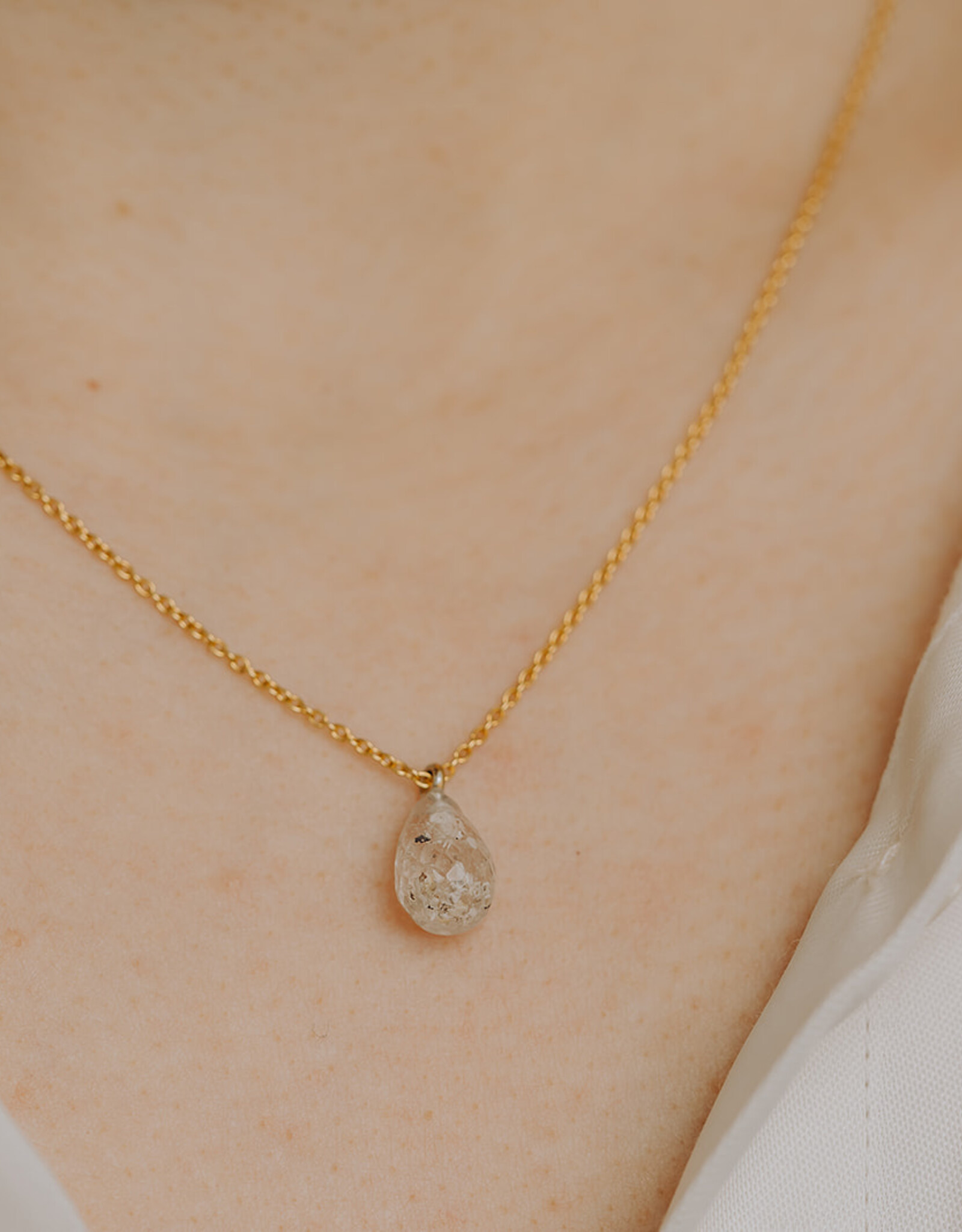 Drop memorial gemstone necklace