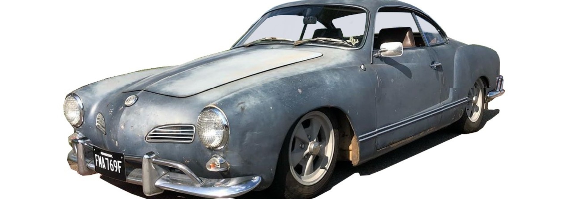 Sound insulation on a Volkswagen Karmann Ghia coupe from 1968