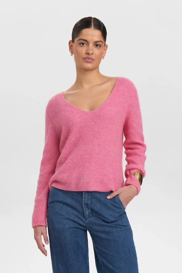 Numph Nuriette Rib V-Neck Pullover