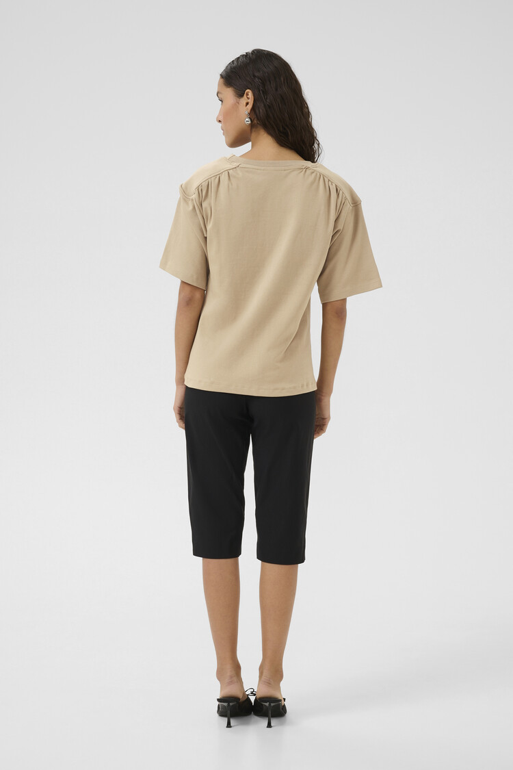 Karen By Simonsen KBVary Wide Shoulder Tee
