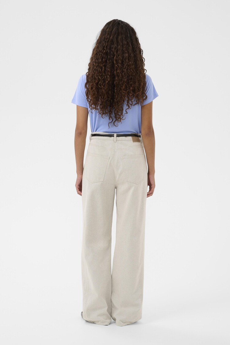 Soaked In Luxury SLColumbine V-Neck SS