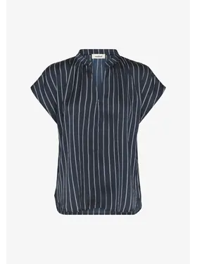 Soaked In Luxury SLloana Striped top