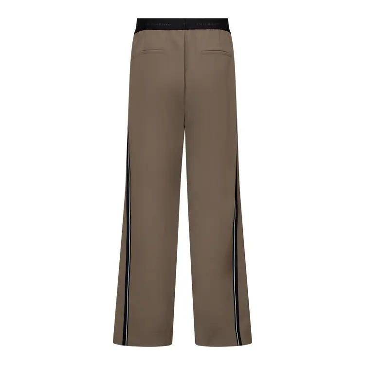 AminaCC Split Panel Pant