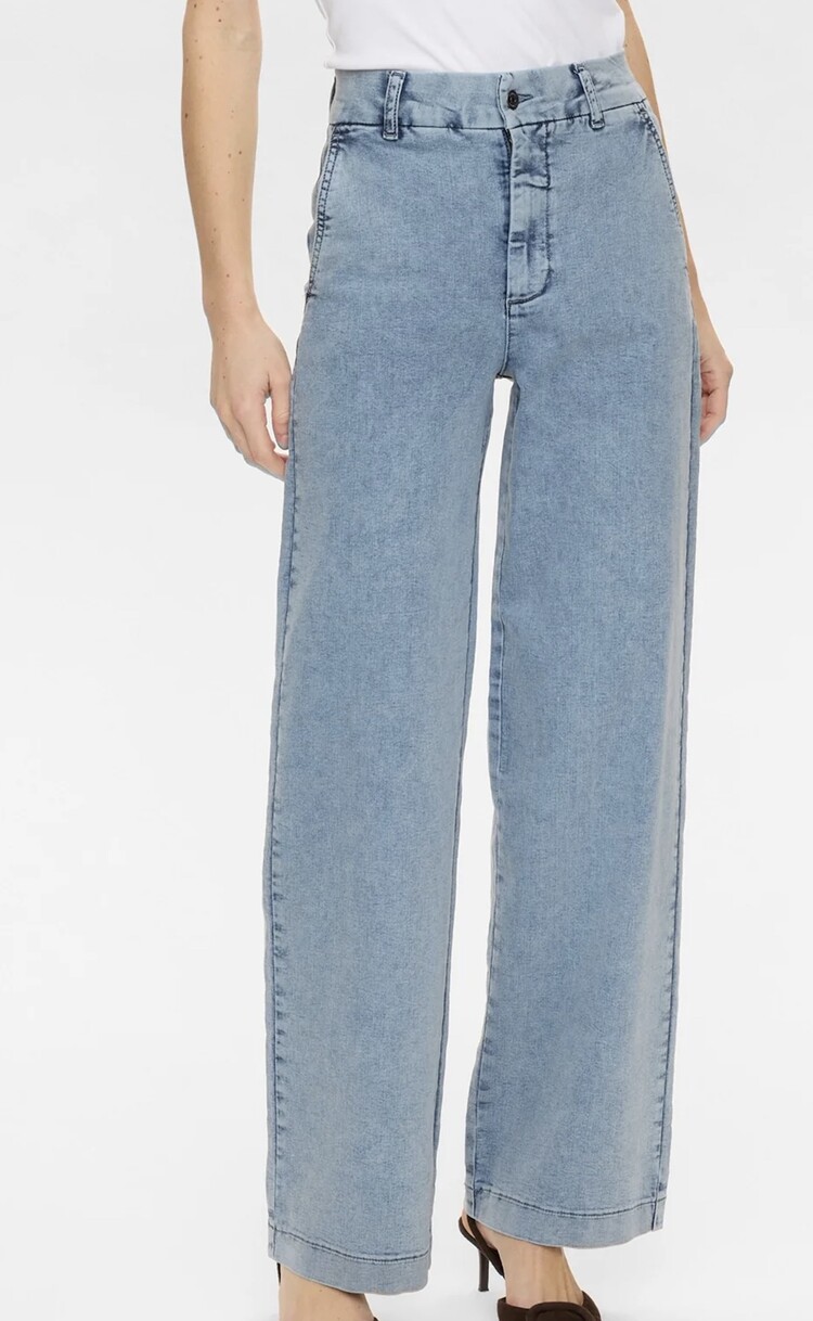 Numph Nuamber HR Wide Jeans