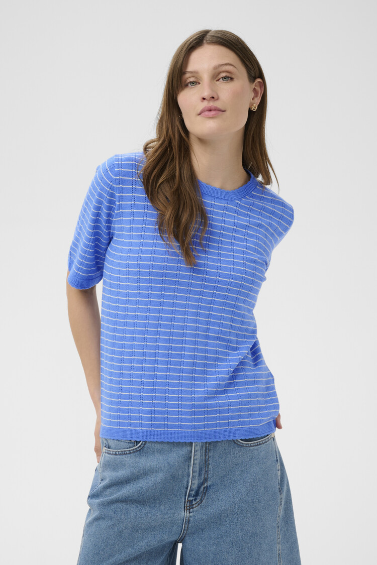 Soaked In Luxury SLSpina Pullover SS