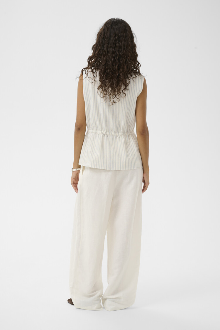 Soaked In Luxury SLCandela Waistcoat