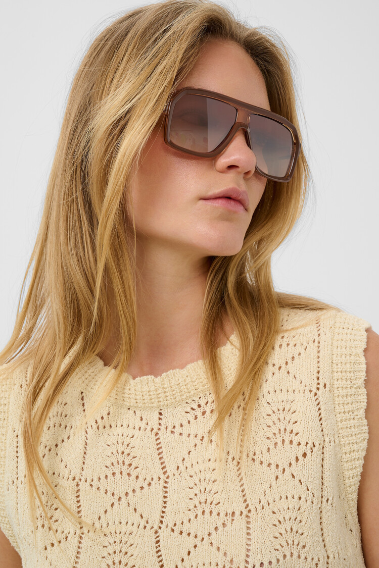 Soaked In Luxury SLNoanna Sunglasses