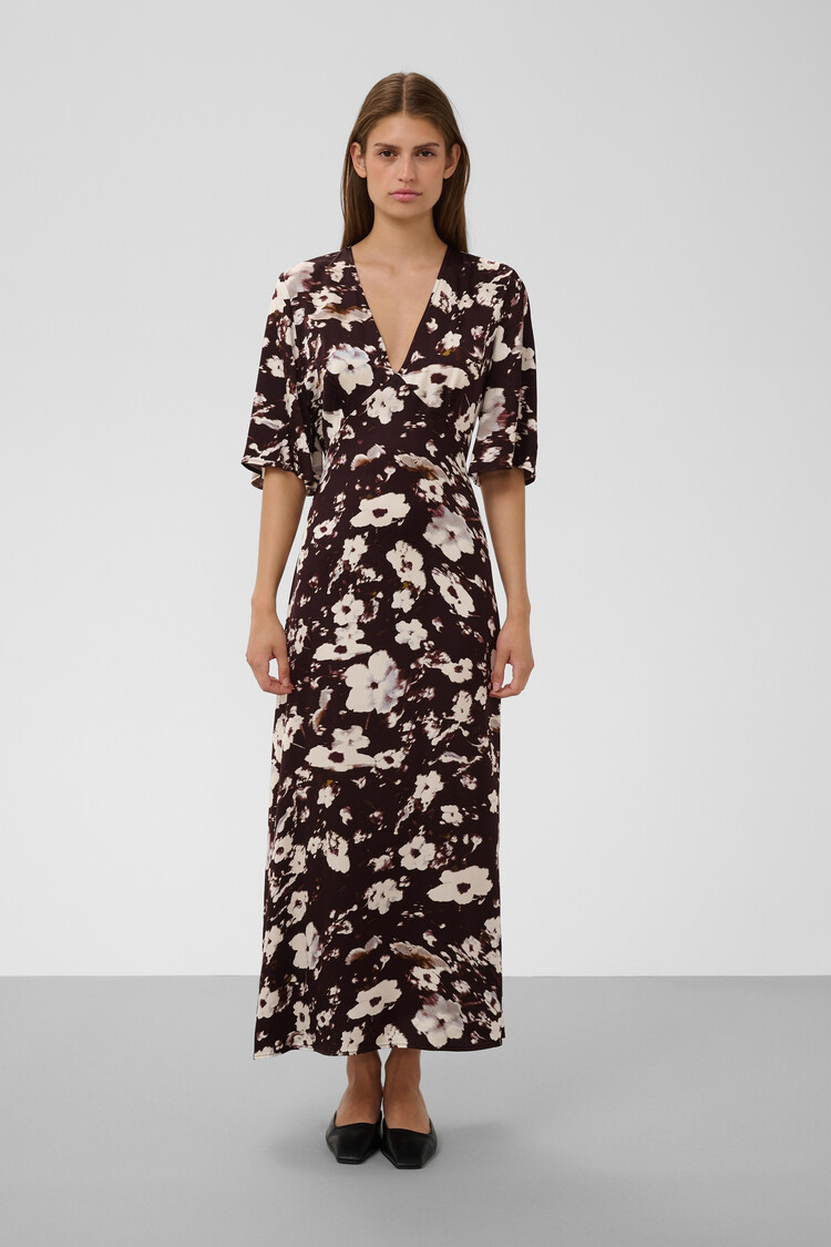 Soaked In Luxury SLClero Midi Printed Dress SS