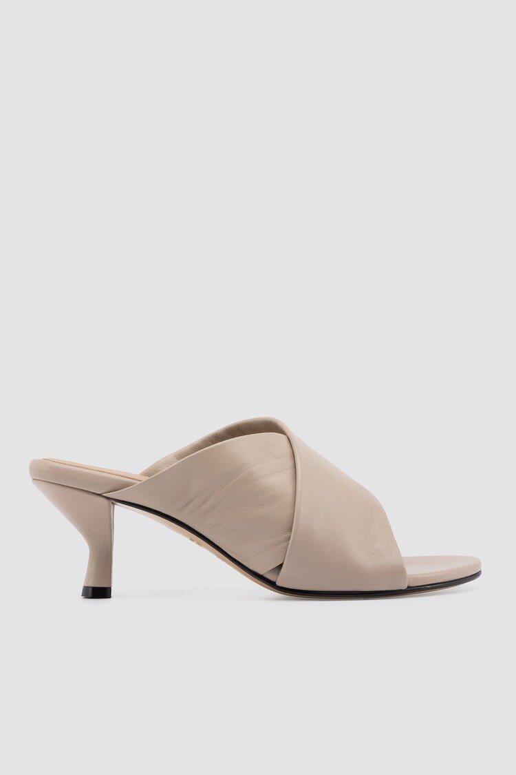 Pomme D’OR 6270  Glove Sand