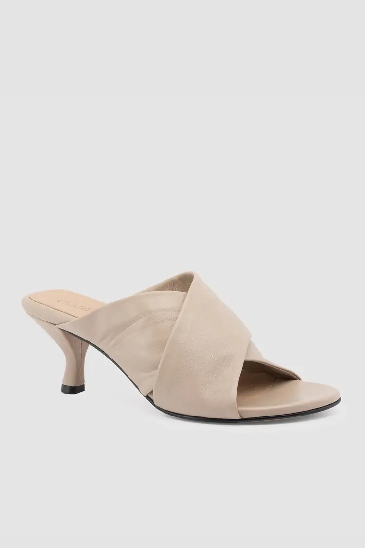 Pomme D’OR 6270  Glove Sand