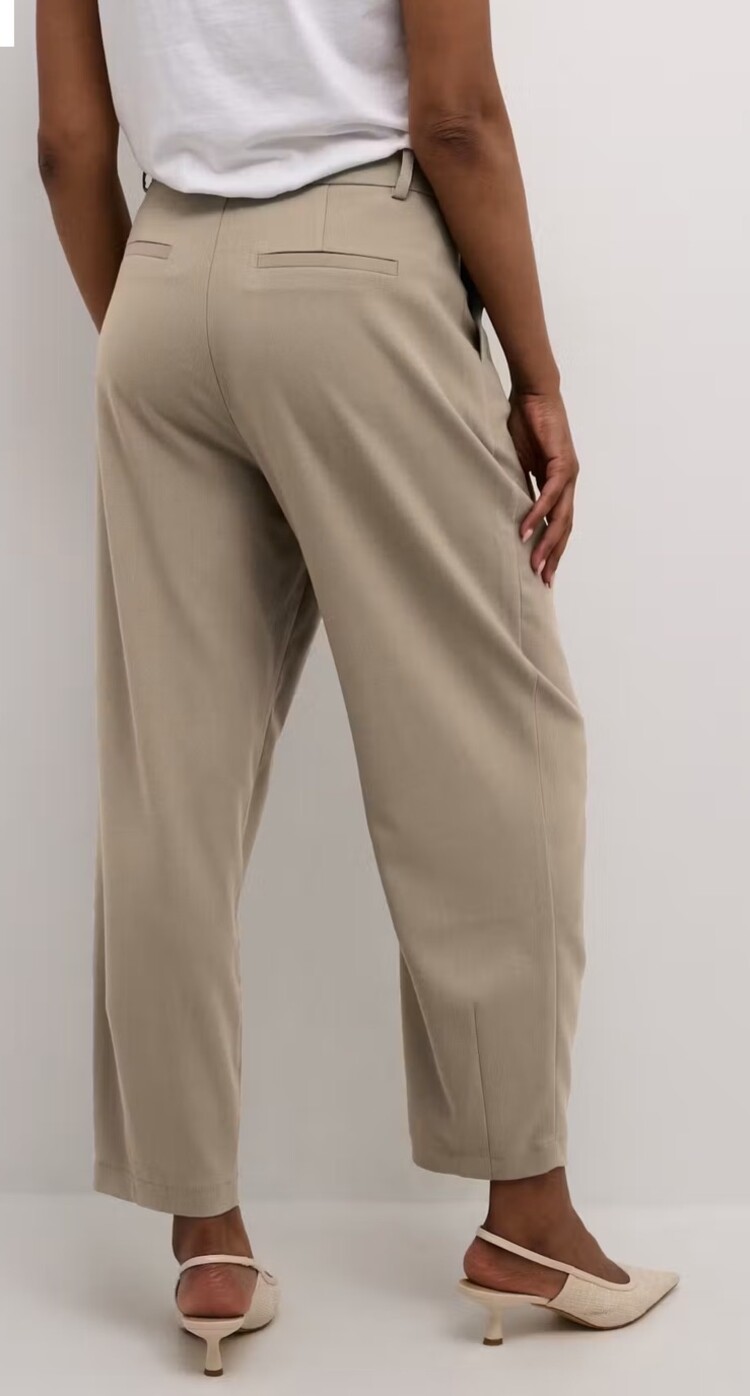 Kaffe Kamerle pants cropped