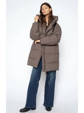Mos Mosh MMAvon hope down jacket