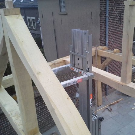 Alte Eichenbalke (gealtert) - 85x85 mm - Gehobelt - rustikales (frisches ) AD Eichenholz