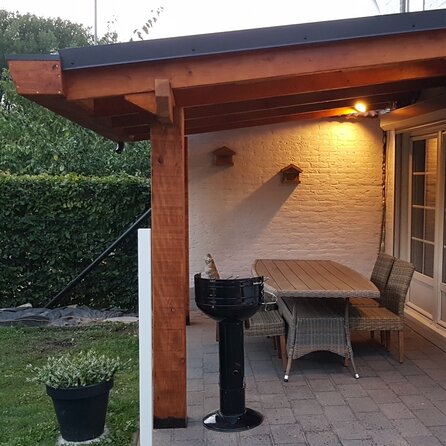 Douglasie Balken - 50x100 mm - Douglasieholz Bohlen sägerau (grob) - HF ca. 25% (AD)