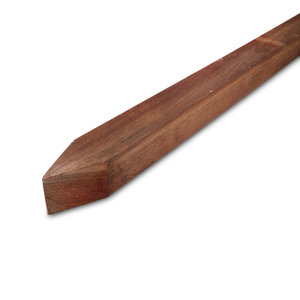 hardhout - puntpaal Angelim Vermelho Pfahl gespitzt - 68x68 mm - Gehobelt - AD