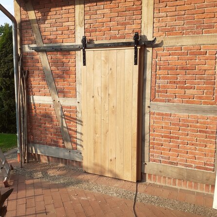 Eichenbretter Nut und Feder - 18x120 mm - Rauspund gehobelt (glatt) - Eichenholz rustikal - HF ca. 20% (KD)