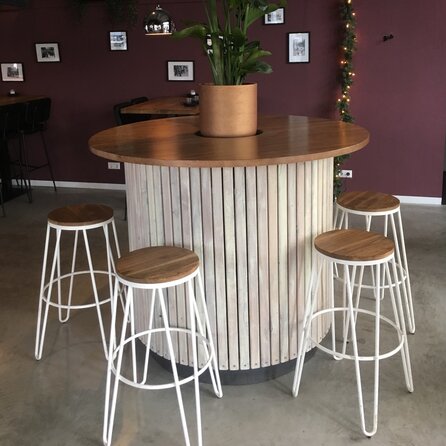 Eichenbretter künstlich getrocknet (KD) - 28x180 mm - Gehobelt - Eichenholz rustikal - für Innen & Außen (geschutzt)