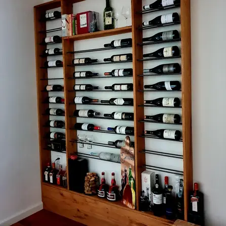 Eichenbretter künstlich getrocknet (KD) - 28x180 mm - Gehobelt - Eichenholz rustikal - für Innen & Außen (geschutzt)