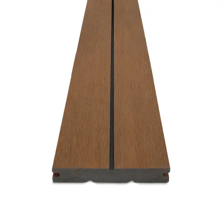 WPC Terrassendielen - Nutprofil - Teak Optik - 22x146 mm - 1 Seite gehobelt / 1 Seite gebürstet (Optik) - Terrassendielen mit unsichtbarer Befestigung - Holzverbundstoff