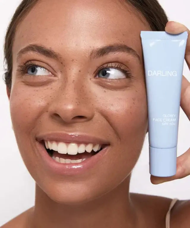 Darling Darling Glow Screen SPF 50