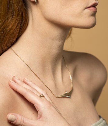 Geelgouden ketting met diamanten - Trio