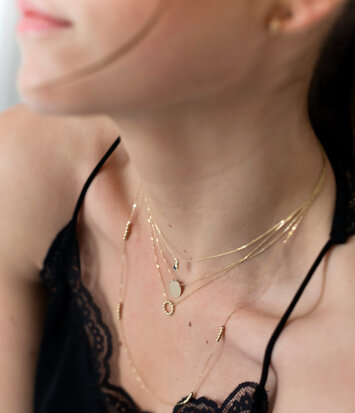 14 karaat geelgouden dames ketting met Saffier - Jackie