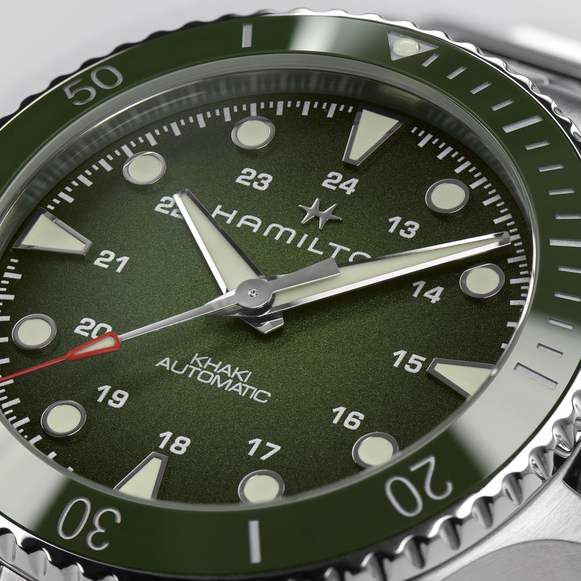 Hamilton - Horloge Heren - Khaki Navy Scuba - H82525160-4