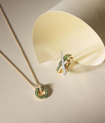 18 karaat geelgouden dames ketting met diamanten en smaragd - Promesse