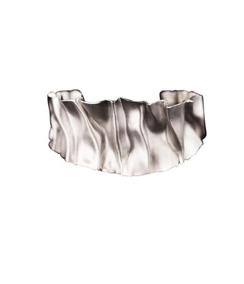 Sanjoya Kaapstad - Matte plooiende armband van sterling zilver