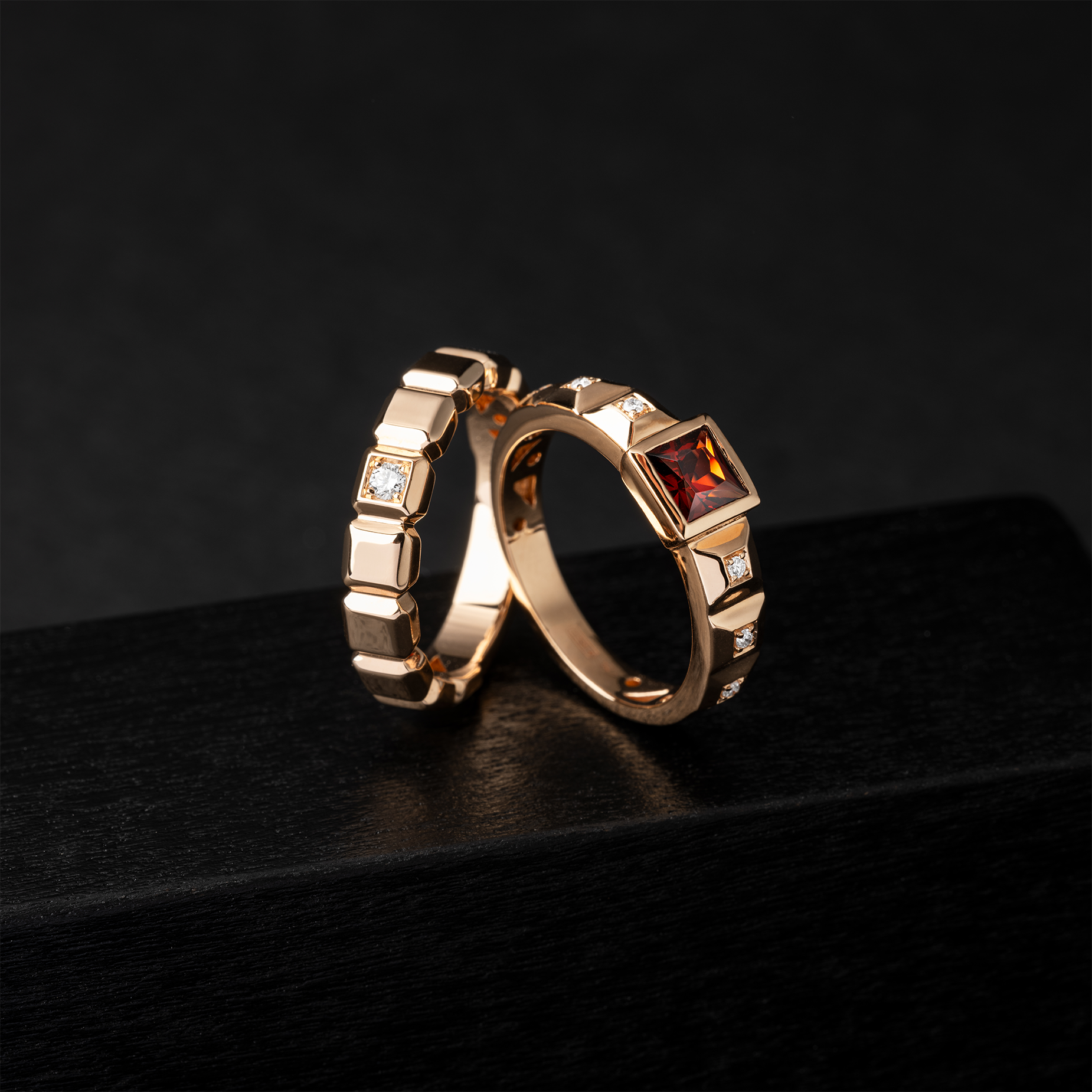 18 karaat roségouden dames ring met zwarte diamant - Iris Cube - Ponte Vecchio 18 karaat roségouden dames ring met zwarte diamant - Iris Cube - Ponte Vecchio-3