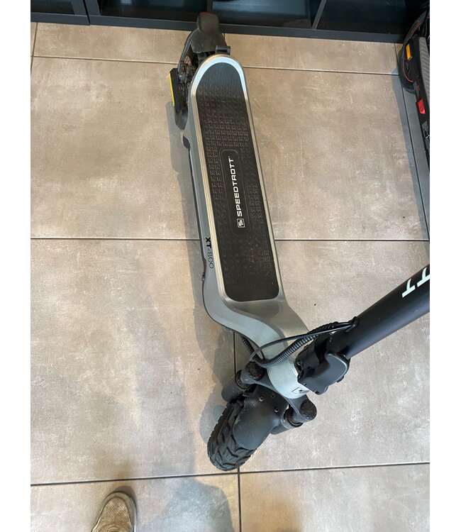 Speedtrott XT-800 - Tweedehands