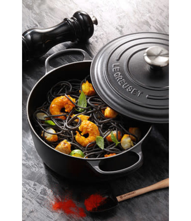 Le Creuset ronde braadpan 28cm matzwart aktie