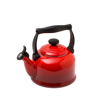 Le Creuset le Creuset fluitketel Tradition kersenrood 2.1 ltr actie