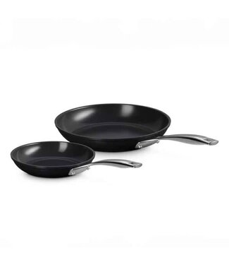 Le Creuset Le Creuset Essential Ceramic set van twee koekenpanen 24 en  28 cm